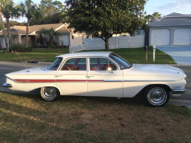 1961 Chevrolet Impala for: $15000