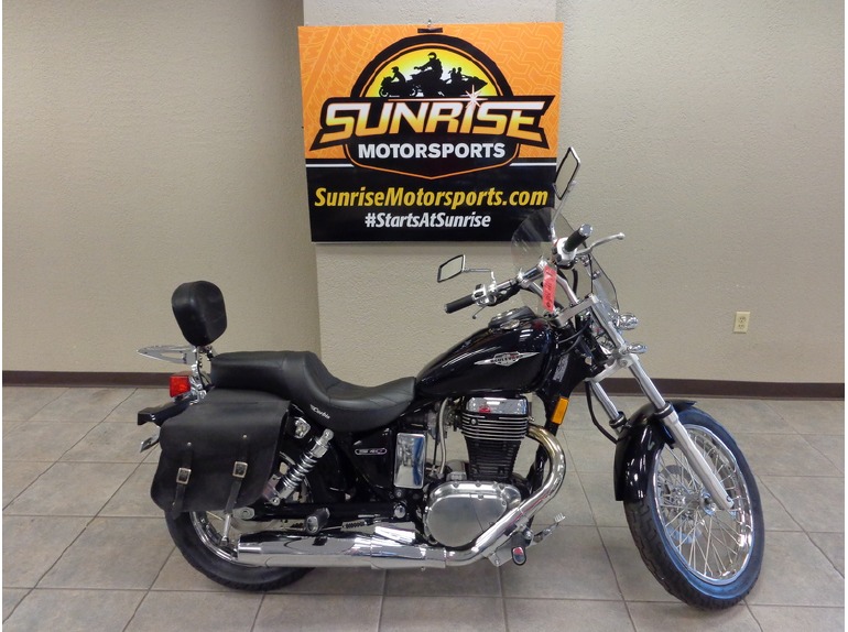 2009 Suzuki Boulevard S40