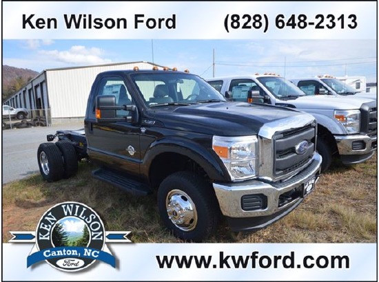 2015 Ford Super Duty F-350 DRW Cab-Chassis