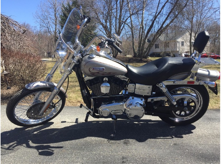 2007 Harley-Davidson Dyna Wide Glide ANNIVERSARY EDITION