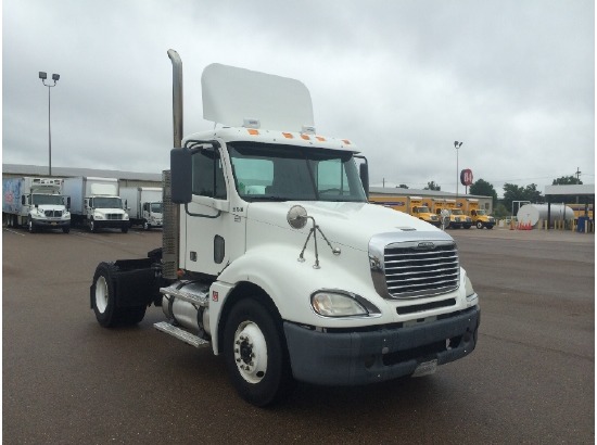 2008 Freightliner CL12042ST-COLUMBIA 120