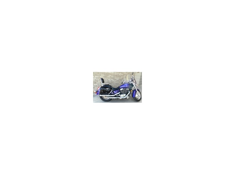 2004 Honda Shadow SABRE