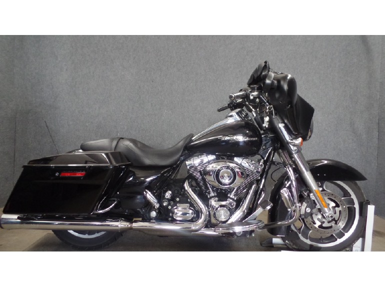 2010 Harley-Davidson FLHX