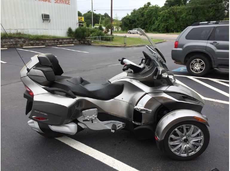 2013 Can-Am Spyder RT SE5