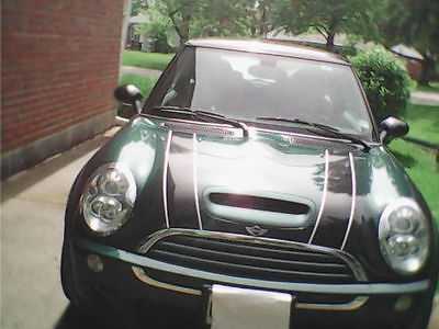 Mini : Cooper S Hatchback 2-Door mini cooper s. Superb condition with new rear brakes and new rims and tires