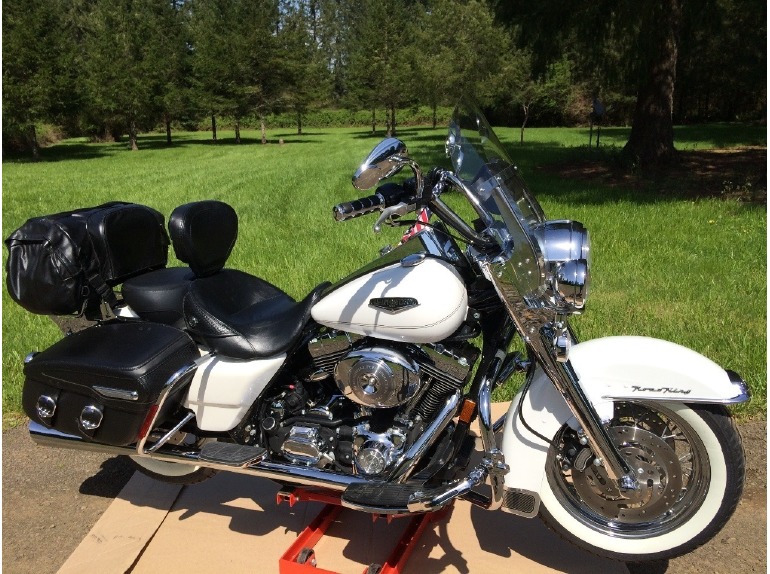 2004 Harley-Davidson Road King CLASSIC