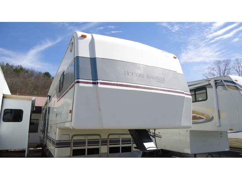 1996 Holiday Rambler Imperial 38SCS