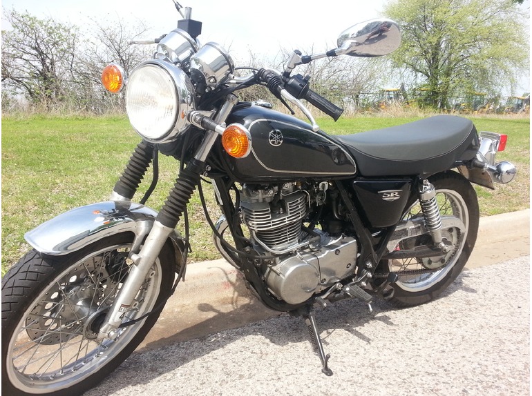 2015 Yamaha SR400