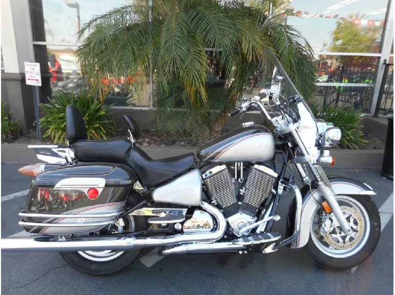 2006 Victory Touring Cruiser