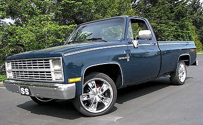 Chevrolet : C-10 Custom Deluxe 1984 chevrolet c 10 custom deluxe hot rodded 4 speed fast and furious fun