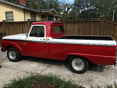 Ford : F-100 2-door pick-up truck Partially restored red/white beauty