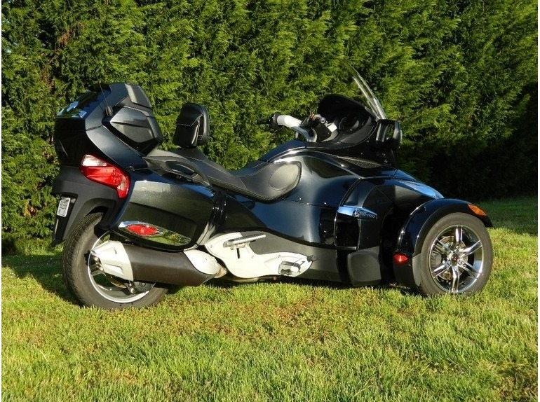 2011 Can-Am Spyder RT SE5