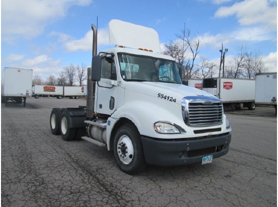 2008 Freightliner CL12064ST-COLUMBIA 120