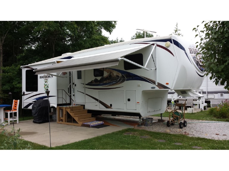 2011 Heartland Bighorn 3070RL