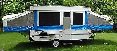 2003 FLAGSTAFF  BY FOREST RIVER MODEL 228D POP UP TENT CAMPER
