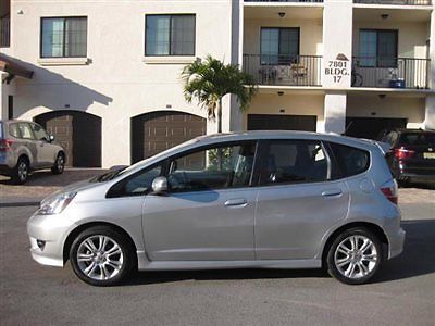 Honda : Fit 5dr Hatchback Automatic Sport ONLY 18,000 MILES AUTOMATIC FLORIDA CAR JUST SERVICED EXCELLENT CONDITION $10999