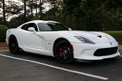 Dodge : Viper GTS 2014 dodge viper gts only 980 miles all carbon fiber packages