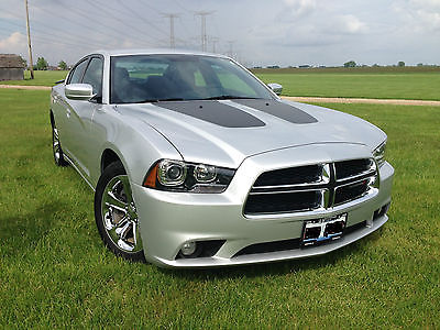 Dodge : Charger R/T 2012 dodge charger r t rwd silver 4 dr