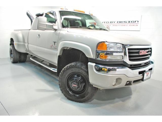 GMC : Sierra 3500 SLT Ext. Cab Beautiful Truck! 2005 GMC Sierra 3500 SLT Ext. Cab 4X4 Duramax Diesel! Stackers!