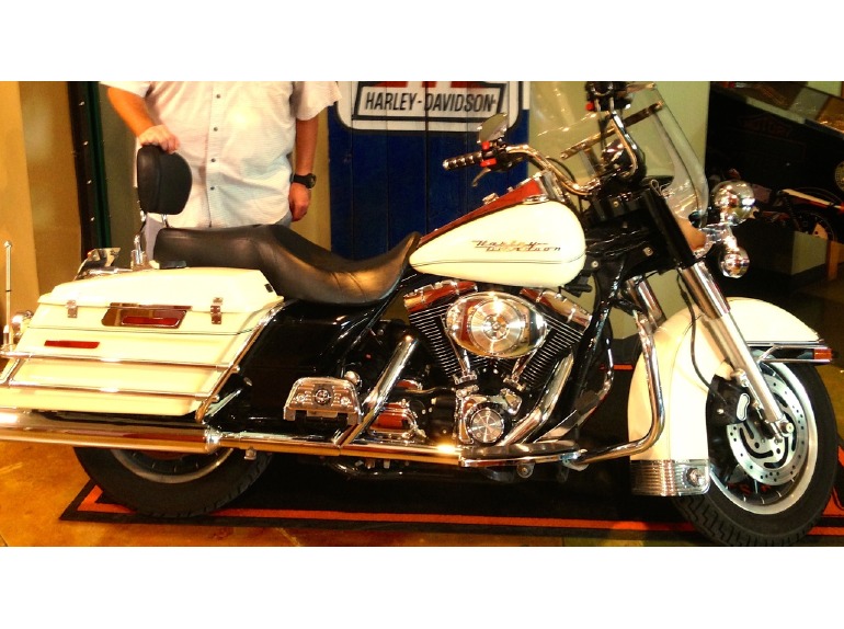 2004 Harley-Davidson Road King POLICE