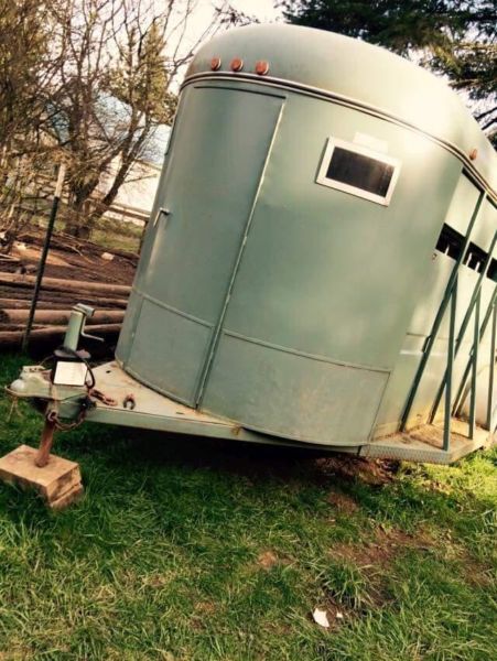 1979 cattle/ horse trailer, in great condition