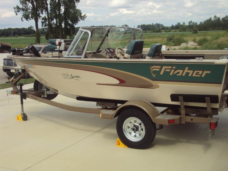 1999 Fisher Fisher Boat and Trailer 17ft