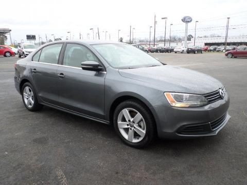 2013 VOLKSWAGEN JETTA 4 DOOR SEDAN