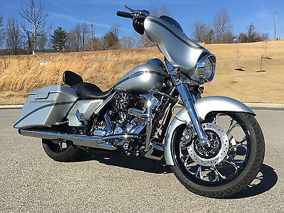 Harley-Davidson : Touring Custom Street Glide HD 390 Miles MUST SEE!!