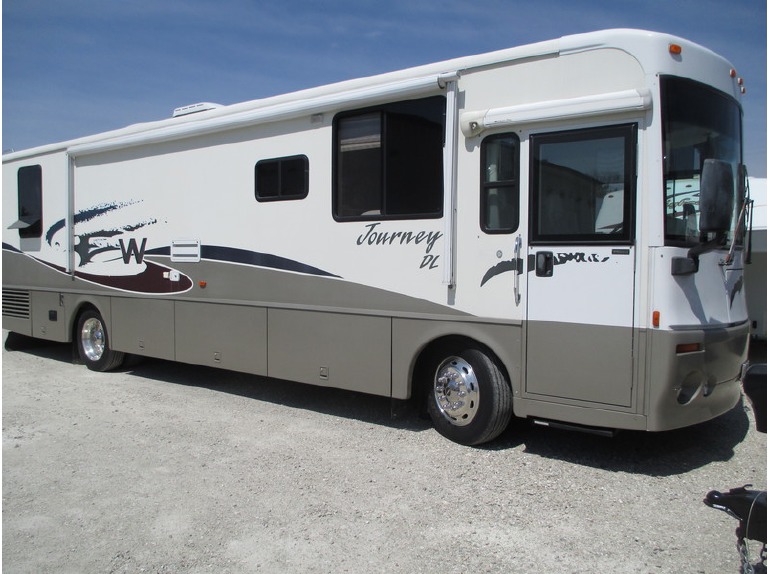 2002 Winnebago Journey DL