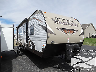 2016 30RKSS Forest River. R. Kitchen, Slide Out, 5 Power Jacks, P. Awning-$160mo