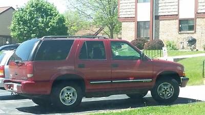 Chevrolet : Blazer LS Sport Utility 4-Door 2000 chevrolet blazer ls 4 door suv with 4 wd 4 x 4 many new parts