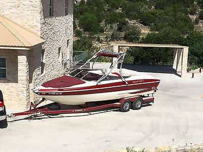 2007 Glastron GXL 255 Boat