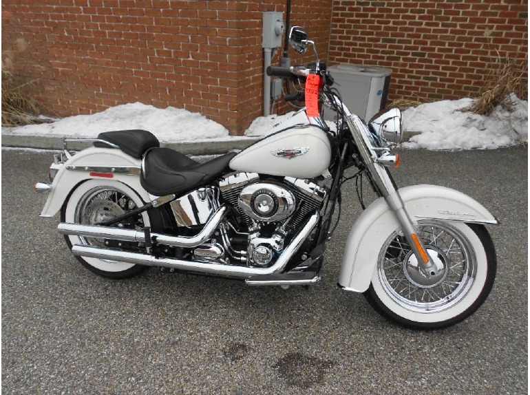 2014 Harley-Davidson® FLSTN Softail® Deluxe