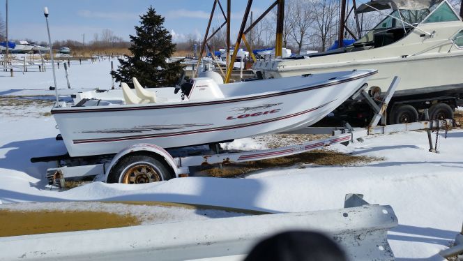 100 boats for sale $2500 and up Lund Mako