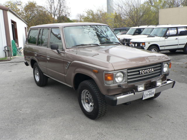 Toyota : Land Cruiser 4dr Wagon 4- FJ60 2 OWNERS CLEAN CARFAX CALIFORNIA CAR NO RUST RECORDS IMPECCABLE CONDITION