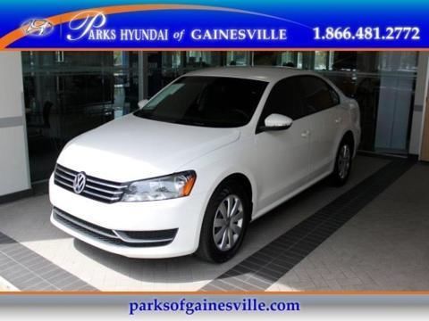 2012 VOLKSWAGEN PASSAT 4 DOOR SEDAN