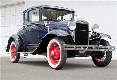 Ford : Model A 5W Stunning restoration AACA 1st Junior Lombard blue