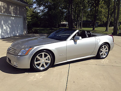 Cadillac : XLR Base Convertible 2-Door Incredibly well-maintained 2006 XLR, serviced entirely by Cadillac.