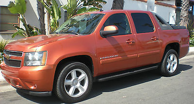 Chevrolet : Avalanche LT 2007 avalanche lt pickup flex fuel v 8 all power nice truck