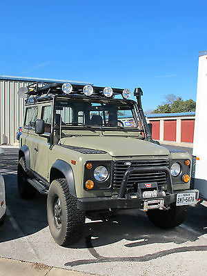 Land Rover : Defender D90 1997 land rover defender d 90 green custom paint and parts hard top