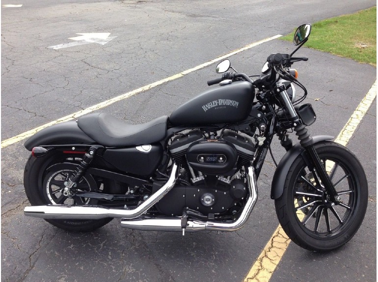 2012 Harley-Davidson Sportster 883 IRON