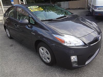 Toyota : Prius 5dr Hatchback III 2010 prius hybrid package 3 leather runs and looks great factory warranty 51 mpg