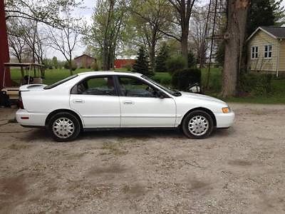 Honda : Accord EX Sedan 4-Door 1997 honda accord ex 4 door sedan 1 owner serious inquiries only