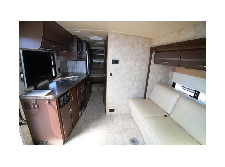 2011 Winnebago View 24G