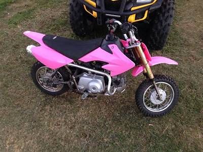Honda : XR  Will Trade 2003 honda xr 50 xr 50 color pink with a lot of upgrades faster than stock