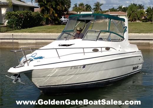 1998, 26' WELLCRAFT 260 SE Express Cruiser