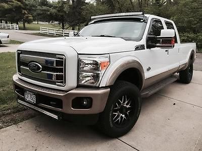 Ford : F-350 King Ranch Ford F350 2011 King Ranch 4X4 5th wheel setup 6.7L Diesel Crew Cab 8' bed White