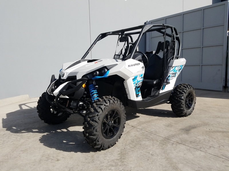 2017 Can-Am Maverick TURBO 1000R Turbo White, Light Grey & Octane B