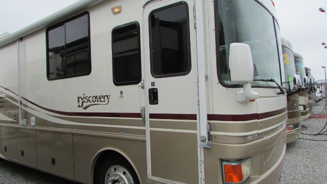 1997 Fleetwood Discovery 36 RS