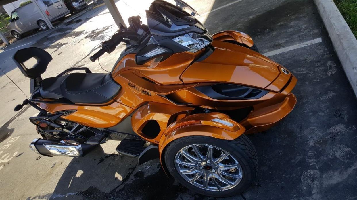 2014 Can-Am SPYDER ST LIMITED